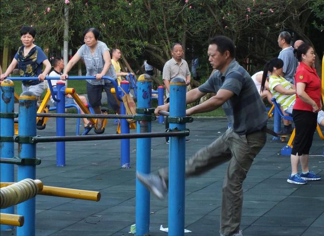 ”很旺的人一般都有这5个习惯很准的CQ9电子真不是迷信！那些“财运(图1)