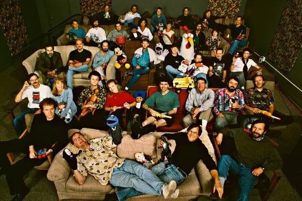 术宅天堂原来只是把梦想做到极致的样子CQ9电子那个推崇“以下犯上”的技(图9)