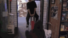 术宅天堂原来只是把梦想做到极致的样子CQ9电子那个推崇“以下犯上”的技(图14)