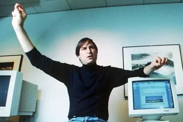 术宅天堂原来只是把梦想做到极致的样子CQ9电子那个推崇“以下犯上”的技(图26)